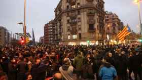 Movilización en apoyo a Carles, vecino de Sants detenido por las manifestaciones porla libertad de Hasel/ TWITTER- @badalonicatala