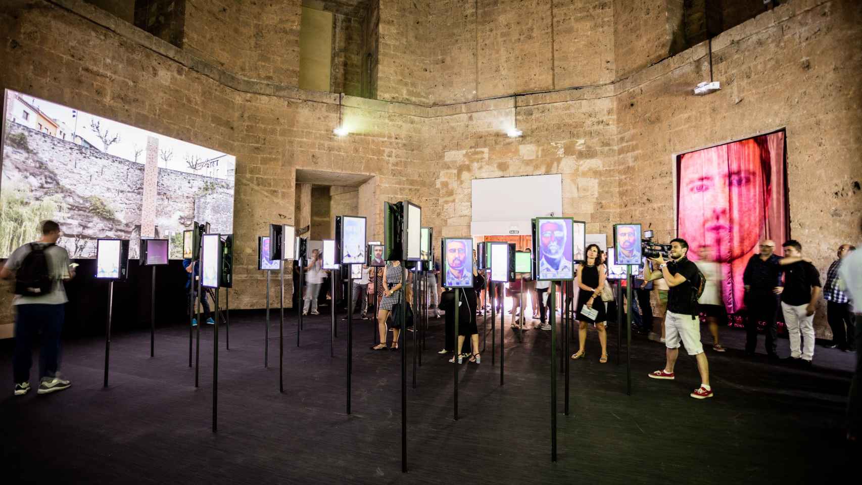 Exposición de la XIII Bienal Española de Arquitectura y Urbanismo / GOBIERNO DE ESPAÑA