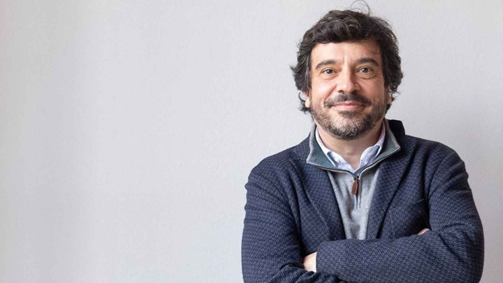 Dani Mòdol, exconcejal del PSC y arquitecto, posa para Metrópoli Abierta tras analizar la gestión de Colau y el presente de Barcelona / PABLO MIRANZO (MA)
