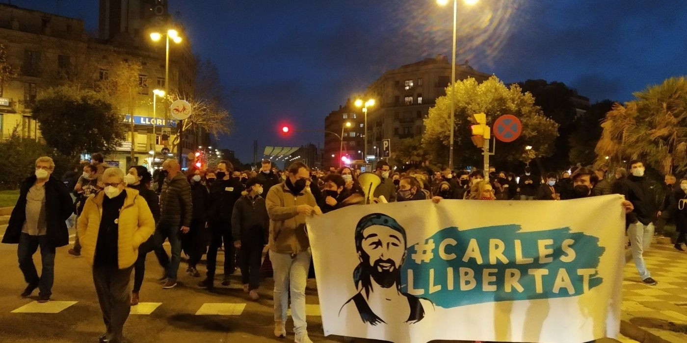 Pancarta en apoyo a Carles /TWITTER-@llibertarcarles