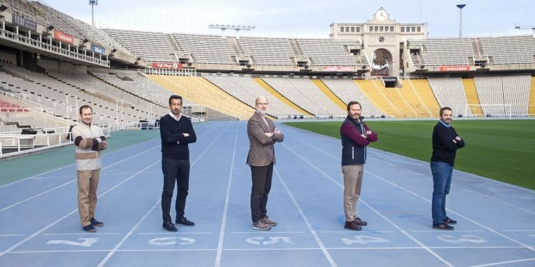 Imagen del equipo de Ogilvy Sports de Barcelona en el estadio olímpico Lluís Companys/ OGILVY