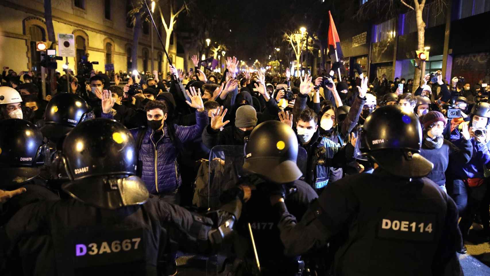 Nueva manifestación en Barcelona /KIKE RINCÓN  - Europa Press