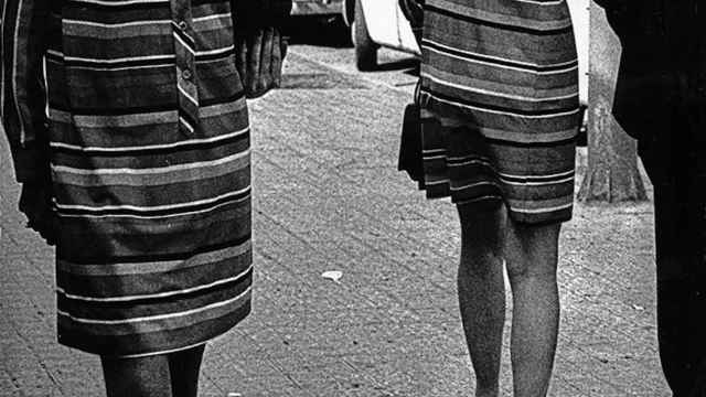 Fotografía denominada 'Los vestidos a rayas', de Rosa Szücs/ AJ BCN