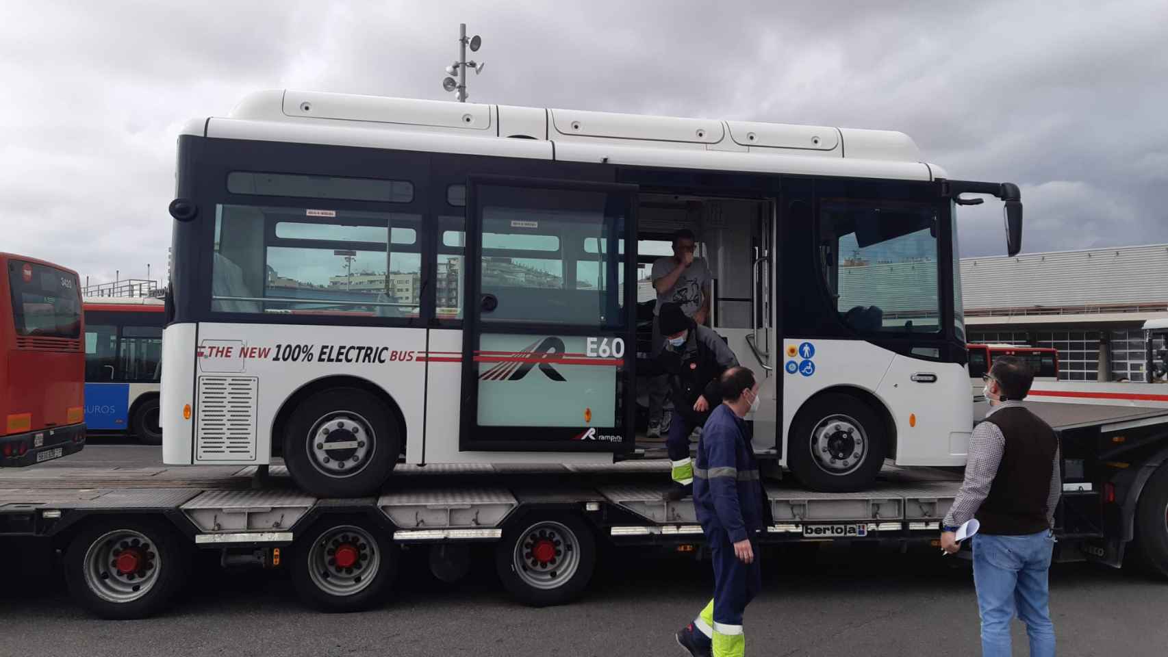 El bus cedido a TMB que fue sancionado por la Guardia Urbana / CEDIDA