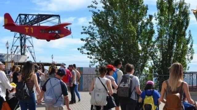 Visitantes en el Parque de Atracciones del Tibidabo