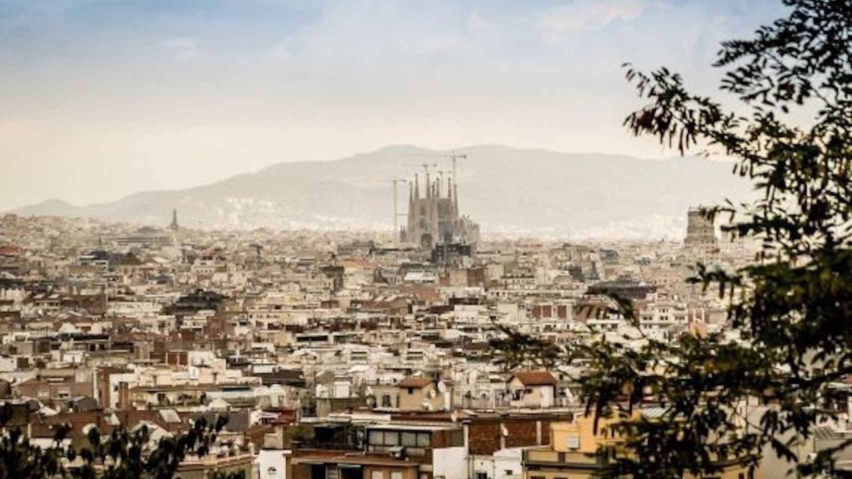 Vista de Barcelona, este 27 de marzo de 2021