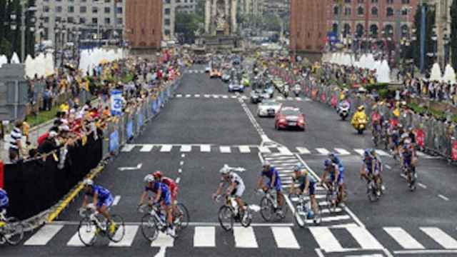 El Tour en Barcelona, en un final de etapa de 2009 / EFE