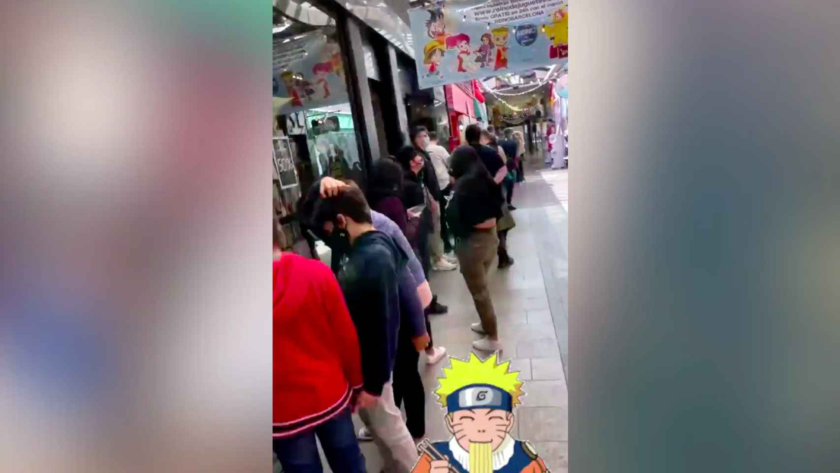 Captura de pantalla del vídeo de la inauguración de la primera tienda de Naruto en Barcelona / REINO DE JUGUETES