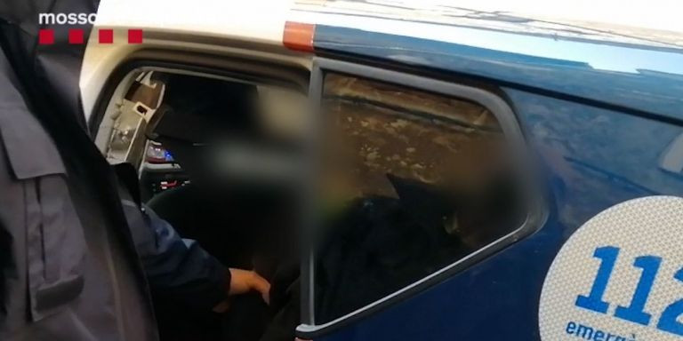 La policía se lleva detenido al líder de la secta que operaba en Barcelona / MOSSOS D'ESQUADRA