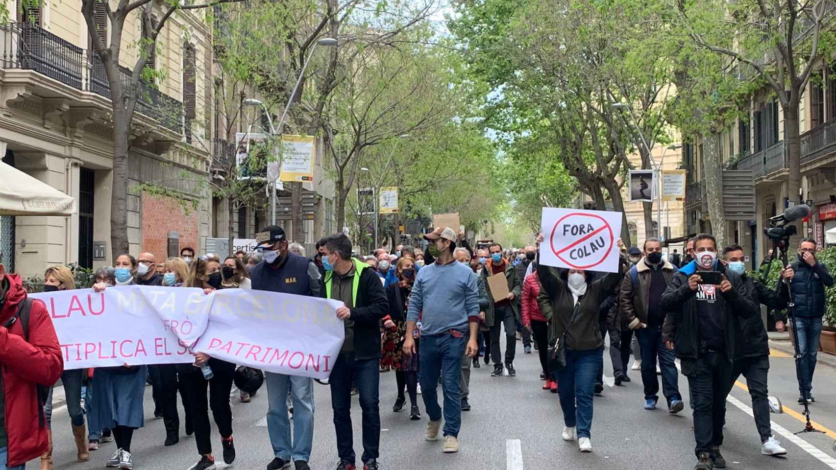 Primera manifestación 'antiColau, el viernes 16 de abril en Barcelona / MA - VERÓNICA MUR