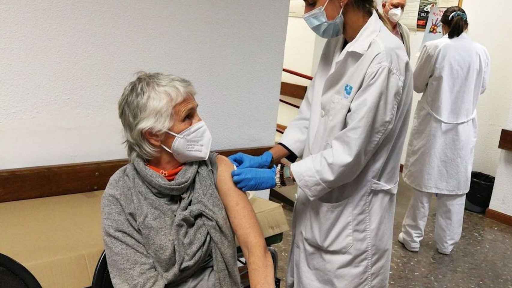 Mercedes Milá tras vacunarse del covid / INSTAGRAM