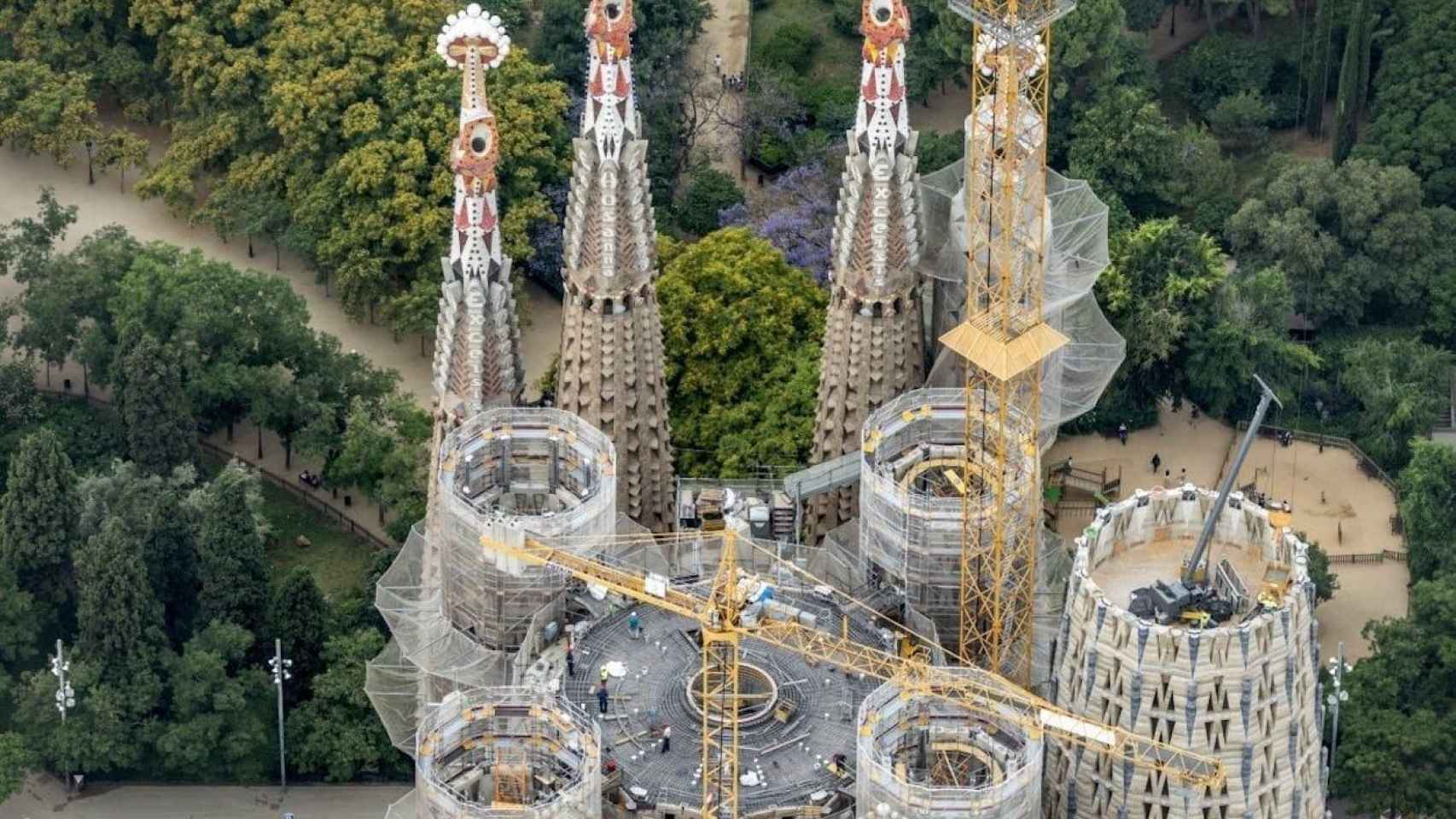 Vista aérea de la Sagrada Família de Barcelona / SAGRADA FAMÍLIA