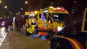 Sistema de Emergencias Médicas (SEM) actuando en el accidente de un motorista en Barcelona / ARCHIVO