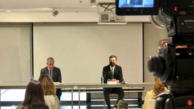 Jordi Mestre interviene durante la rueda de prensa del Gremi d'Hotels / GREMI D'HOTELS DE BARCELONA