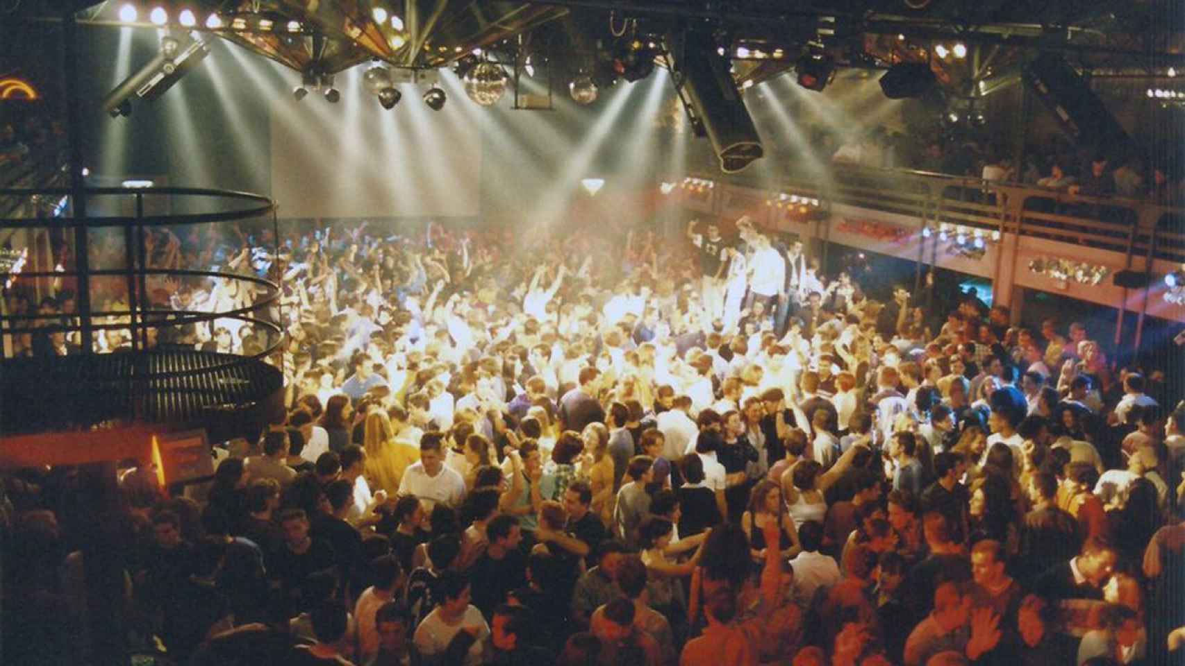 Interior de una discoteca en una imagen de archivo