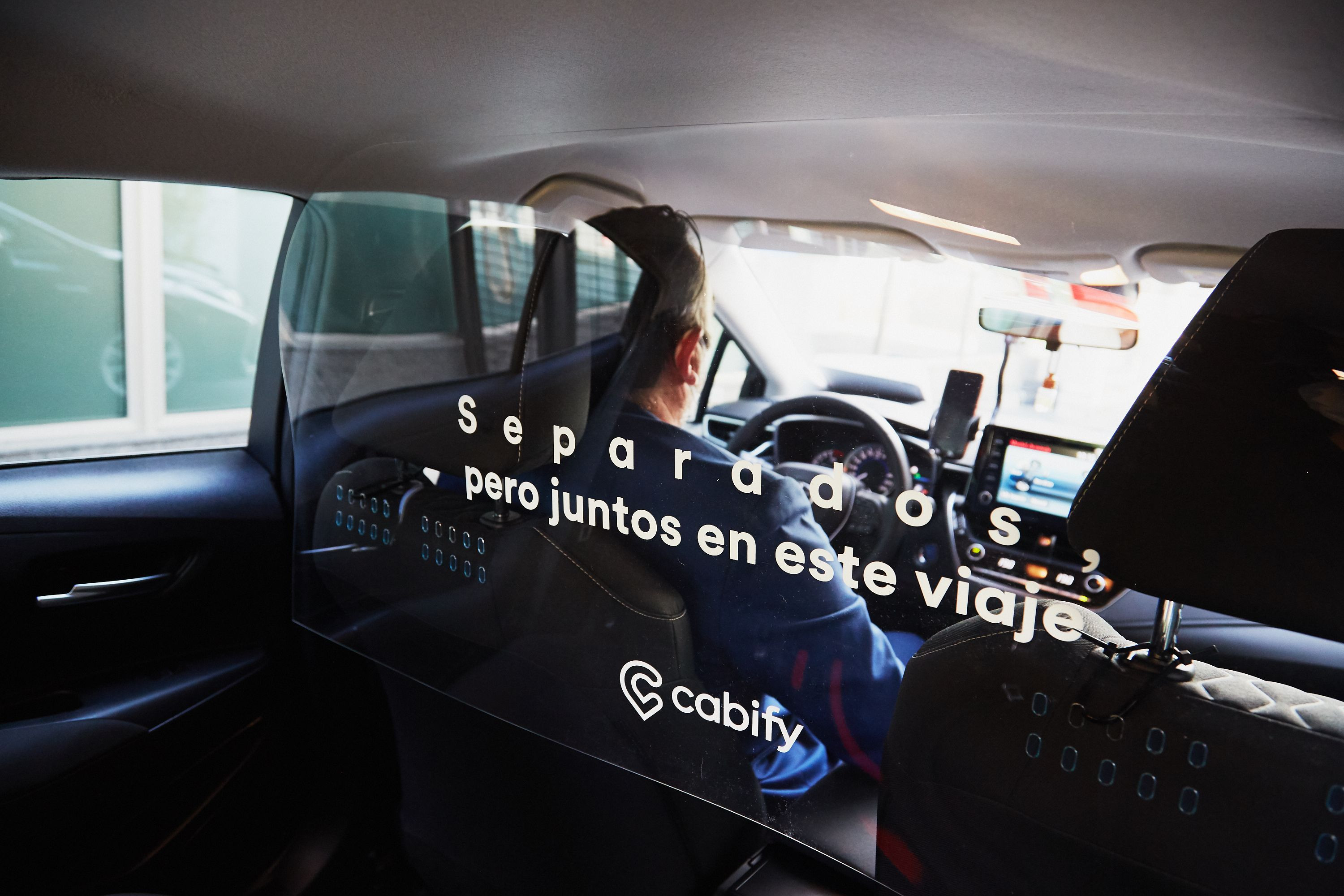 Imagen del interior de un vehículo de Cabify