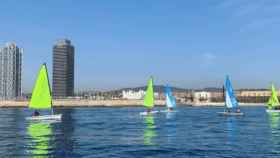 Barcos de vela navegando en Barcelona / VELA BARCELONA