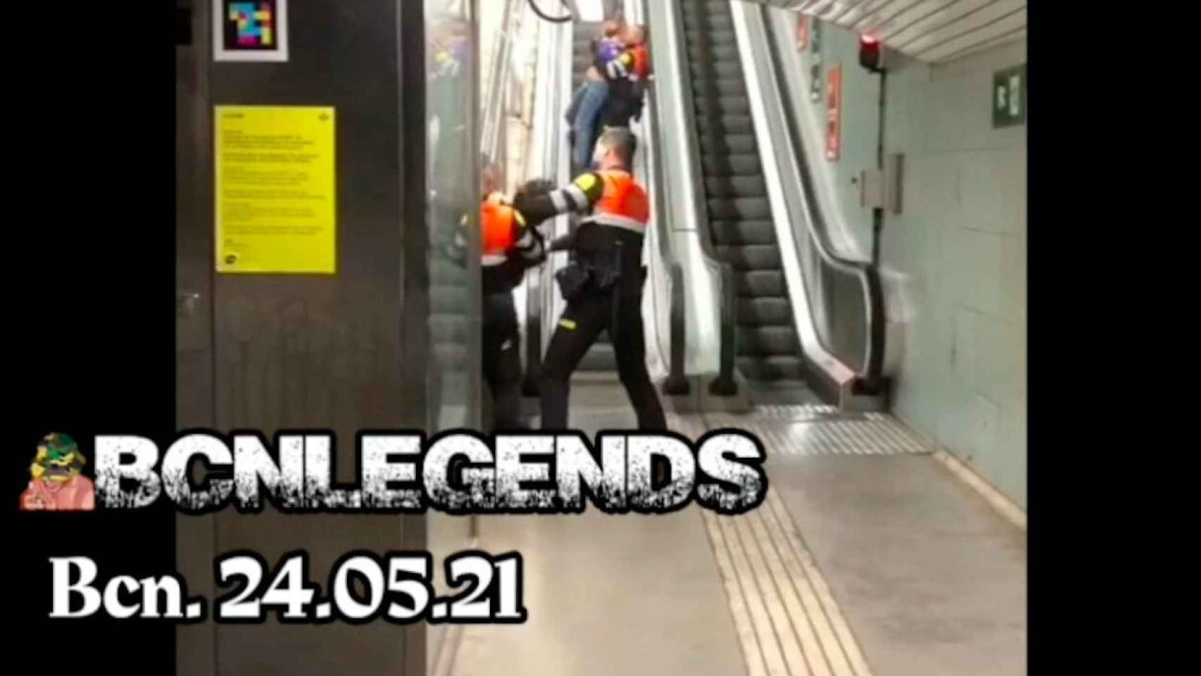Vigilantes del Metro reducen a un hombre en la L1 en Marina / TELEGRAM - 'BCN LEGENDS'