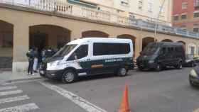 Uno de los registros por supuesto tráfico de droga en la calle Bonaire de Lleida / GUARDIA CIVIL