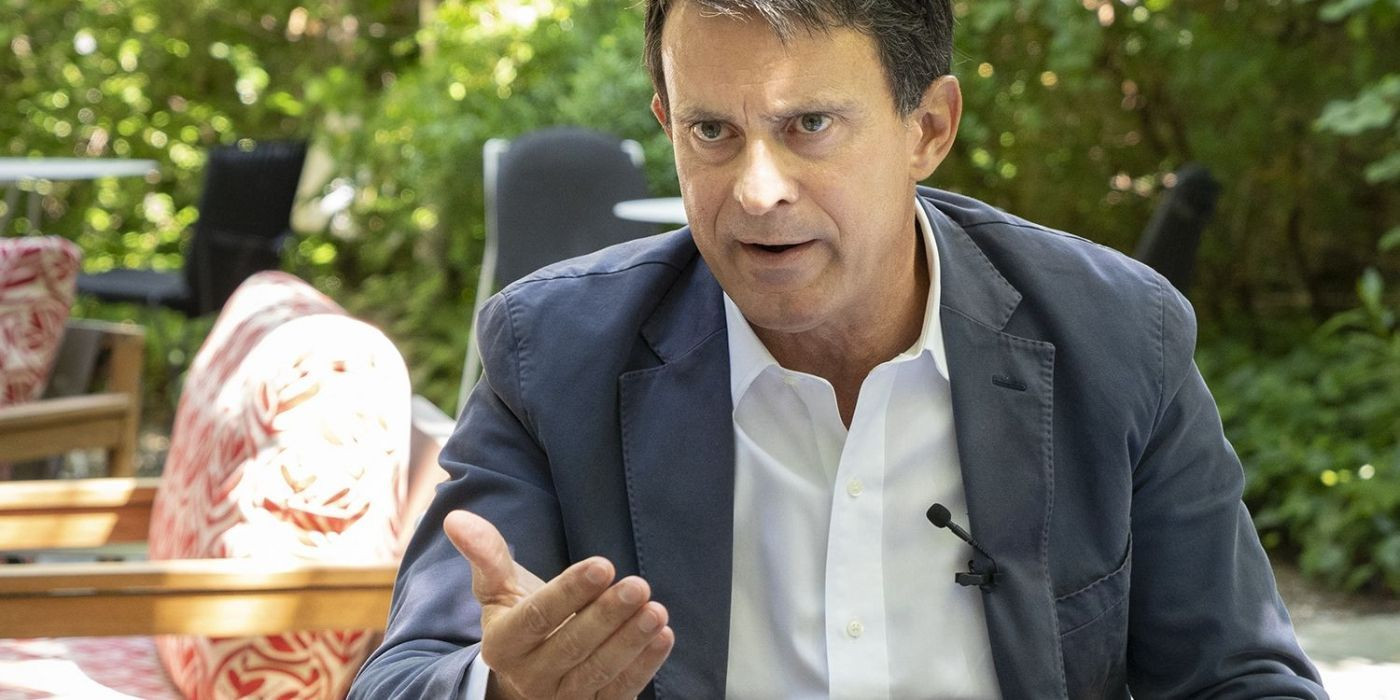 Manuel Valls, durante una entrevista con 'Metrópoli' / PABLO MIRANZO