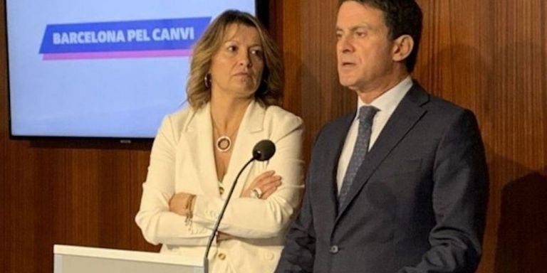 Eva Parera y Manuel Valls, en el Ayuntamiento / BARCELONA PEL CANVI