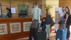 Turistas en un hotel durante la pandemia del covid-19 / ANTENA 3 NOTICIAS