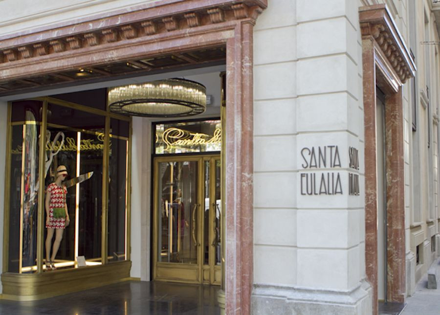 Exterior de la tienda Santa Eulàlia de Paseo de Gràcia