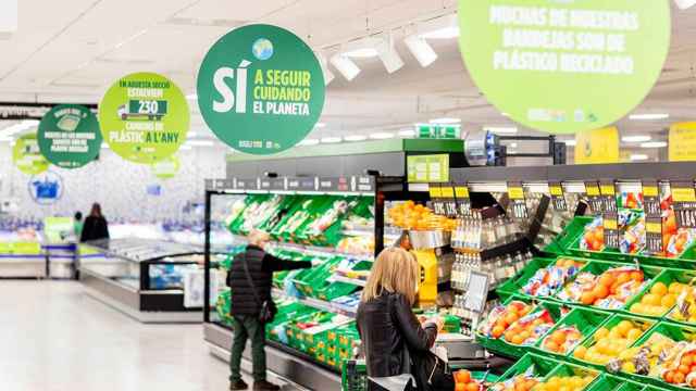 Uno de los supermercados transformados en clave verde de Mercadona en Barcelona / MERCADONA
