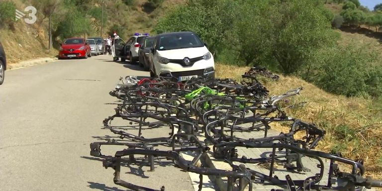 Motos robadas, despedazadas y abandonadas en la Arrabassada / TV3