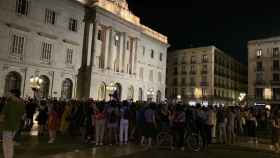 Concentración contra los asesinatos machistas en Barcelona / ADELINA ESCANDELL