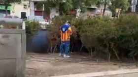Un hombre se masturba en un parque de Barcelona / BCN LEGENDS