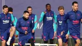 Jugadores del Barça durante un entrenamiento