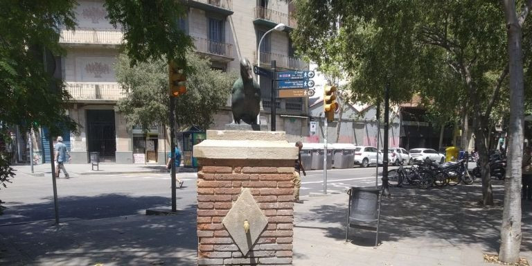 La Font de l'Ànec, de Frederic Marès, a la plaza de l'Oca / METRÓPOLI - JORDI SUBIRANA 