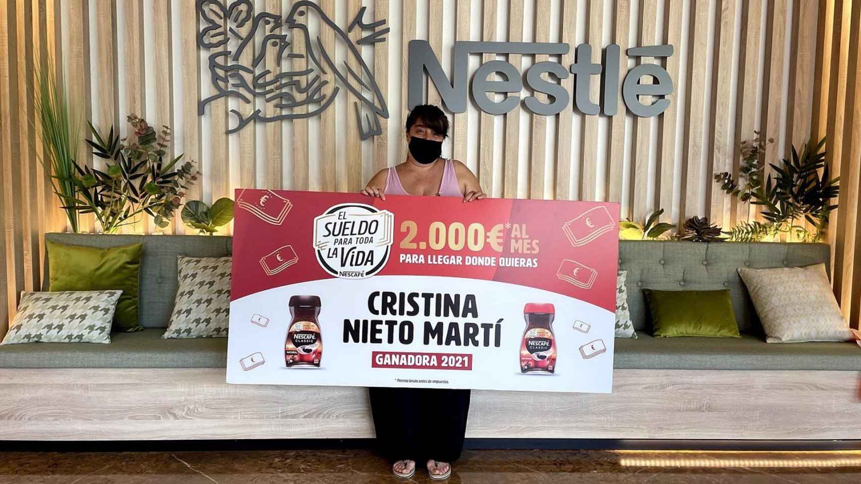 Una mujer de L'Hospitalet gana el 'Sueldo para toda la vida’ de Nescafé / NESCAFÉ