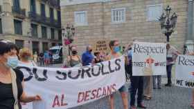 Protesta este viernes en la plaza de Sant Jaume / XARXA VEÏNAL