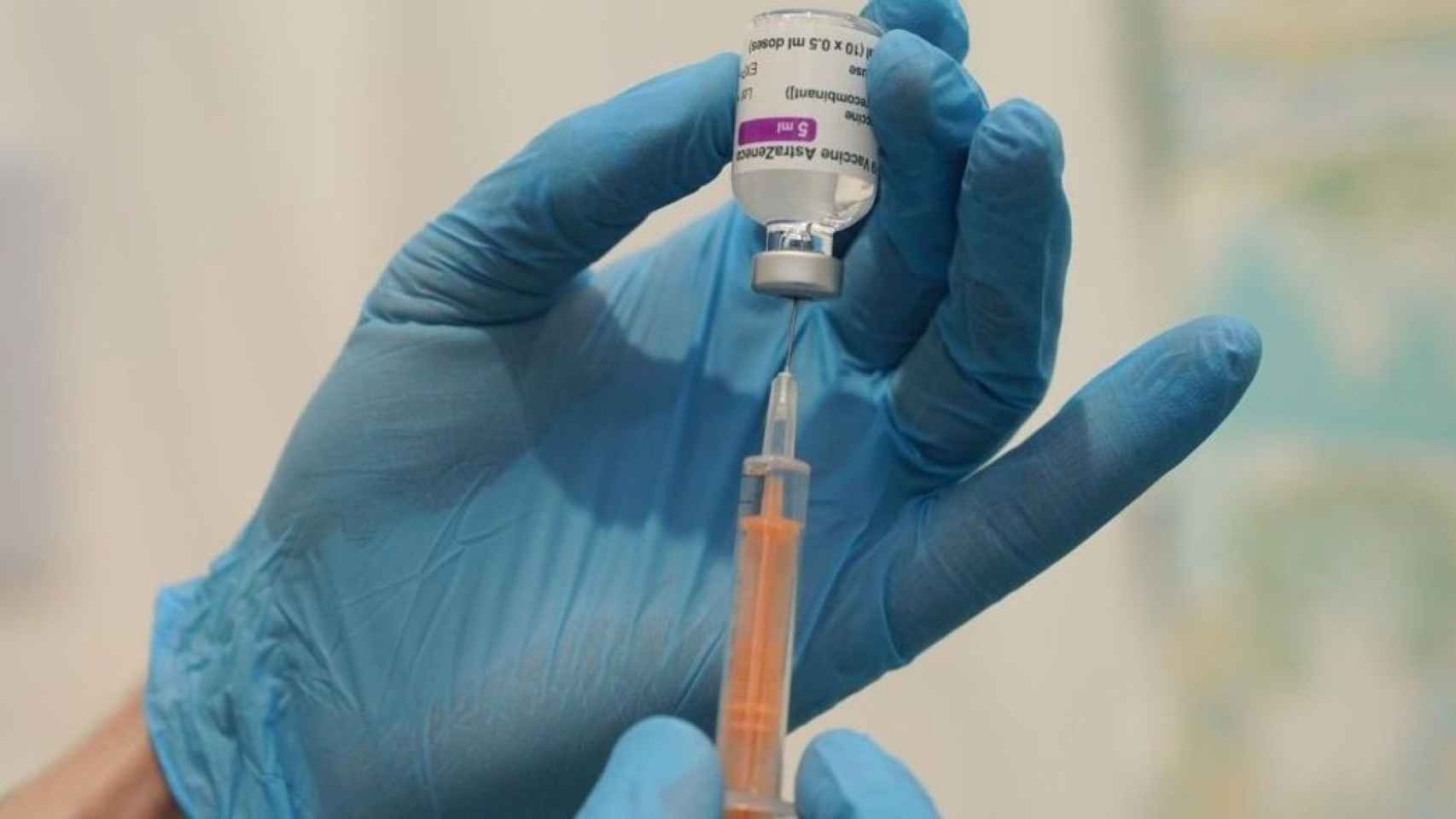 Vacuna contra el covid / EUROPA PRESS
