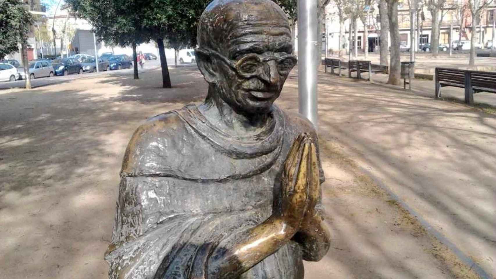 Escultura de Mahatma Gandhi / AJ BCN
