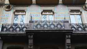 Fachada de la Casa Vicenta Vilaró de Torres, que hoy en día es un hotel de tres estrellas / INMA SANTOS