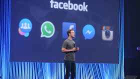El fundador de Facebook, Mark Zuckerberg, durante una conferencia / EFE