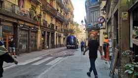 La calle de Hospital, en las inmediaciones de las calles de Riera Baixa y rambla del Raval / GUILLEM ANDRÉS