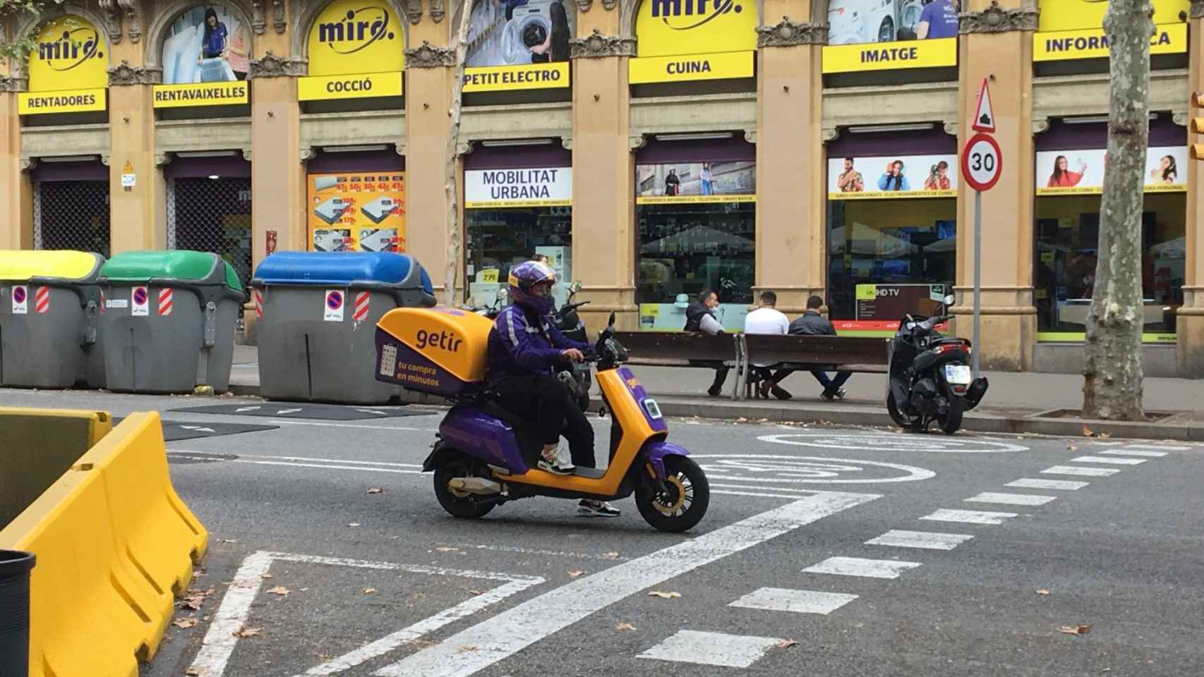 Rider de Getir en la ronda de Sant Antoni / RP