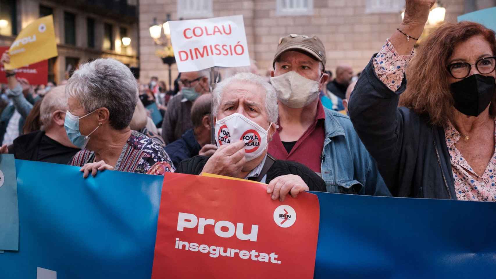 Manifestantes en la concentración de 'Barcelona és imparable' / PABLO MIRANZO