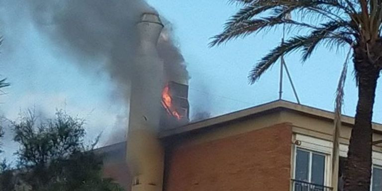 Incendio en el restaurante Salamanca de La Barceloneta / METRÓPOLI