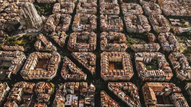 Vista aérea del Eixample de Barcelona / iStock