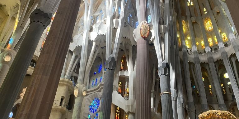 Interior de la Sagrada Família / METRÓPOLI