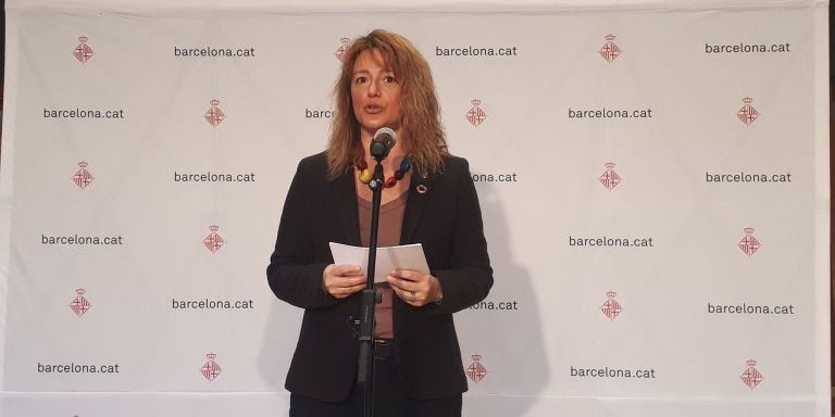 La presidenta de TMB, Laia Bonet, durante una rueda de prensa / EUROPA PRESS