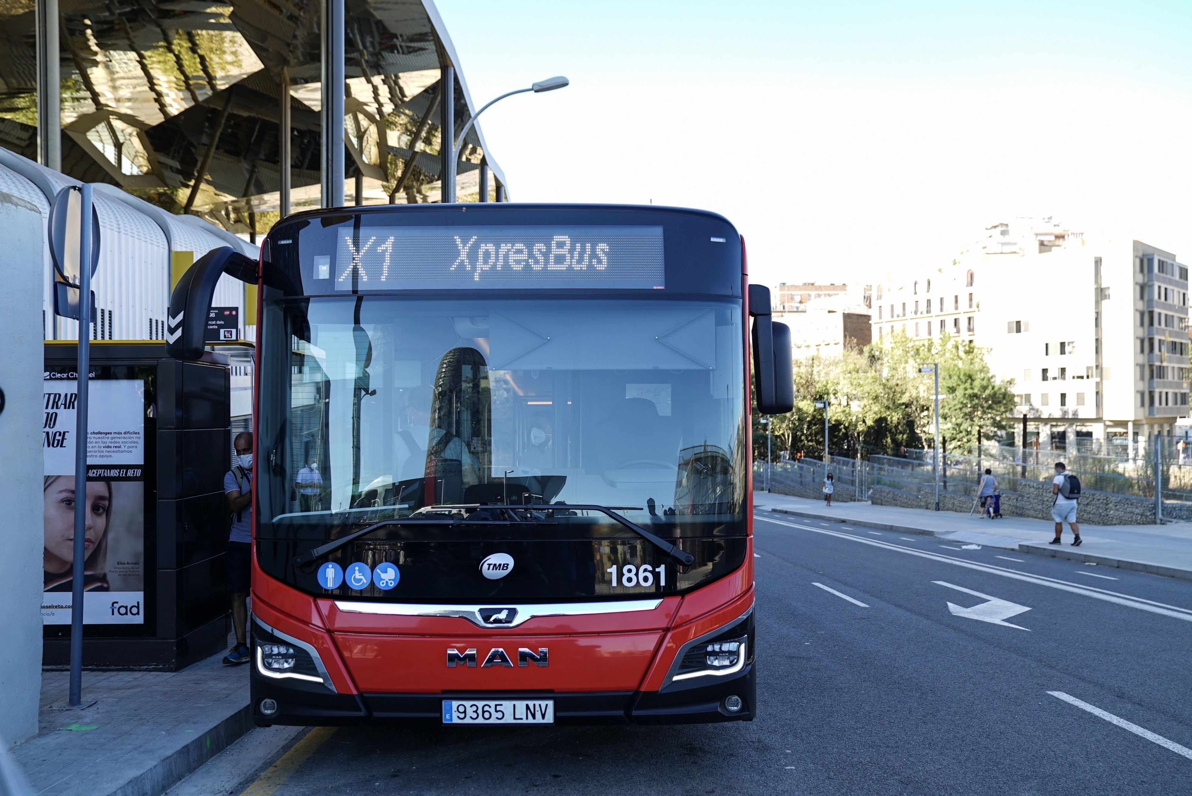 El bus semidirecto de TMB, X1, que cubre la ruta entre Francesc Macià y Glòries / AYUNTAMIENTO DE BARCELONA