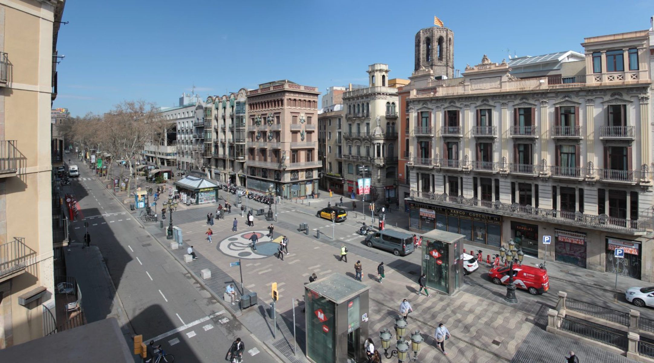 Vista de la Rambla, un paseo que se empezará a reformar en 2022 / AYUNTAMIENTO DE BARCELONA