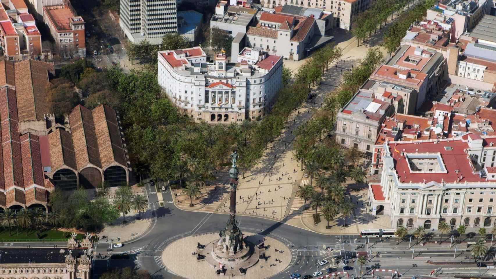 Vista aérea de la Rambla con Colón / AYUNTAMIENTO DE BCN