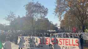La manifestación corta el tráfico a su paso por la Gran Vía de Barcelona. - EUROPA PRESS